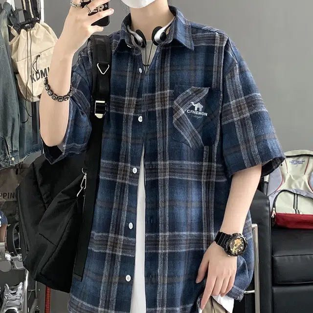 领航骆驼 美式复古学院风简约格子条纹休闲宽松无性别穿搭内搭口袋设计翻领舒适百搭潮流感短袖衬衫 男女同款