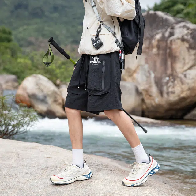 领航骆驼 复古高街透气百搭潮流系带休闲短裤 男女同款