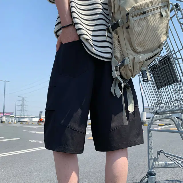 领航骆驼  美式学院风夏季薄款潮牌宽松运动五分高街复古立体剪裁中裤舒适日常通勤休闲  短裤 男女同款