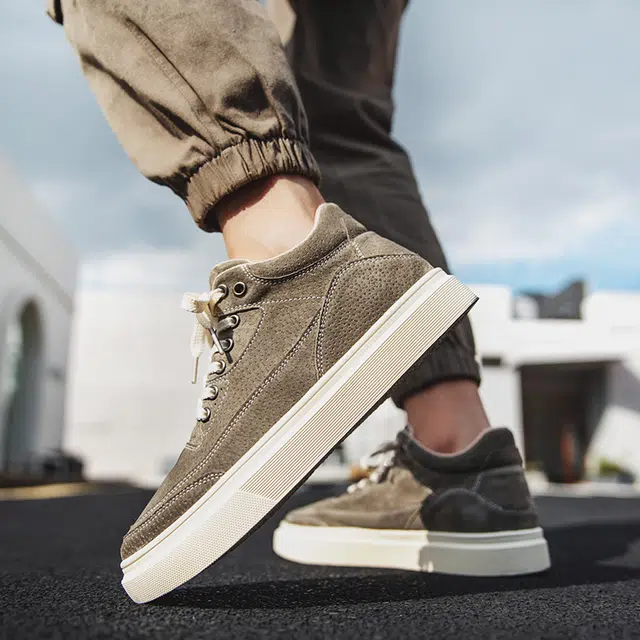 年走索 圆头系带 舒适百搭 防滑耐磨 高帮 板鞋 男款