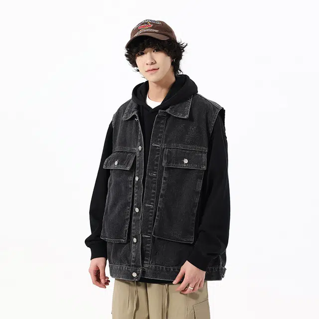 Roubini oversize