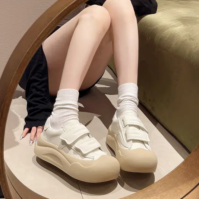 超纤皮 丑萌大头厚底魔术贴百搭软底 防滑耐磨轻便 低帮 生活休闲鞋 女款