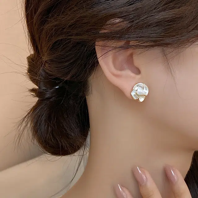 ZWU 925