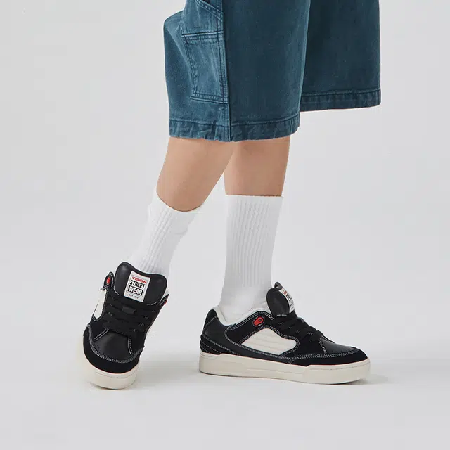 Vision Street Wear Savvy