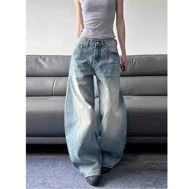 么宁 美式复古高街竹节纹做旧弯刀直筒微喇廓形长裤子牛仔裤 女款