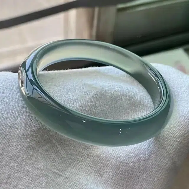 全年红 新中式库里蓝玛瑙冰透款天青冻玉石 玉髓 手镯 女款