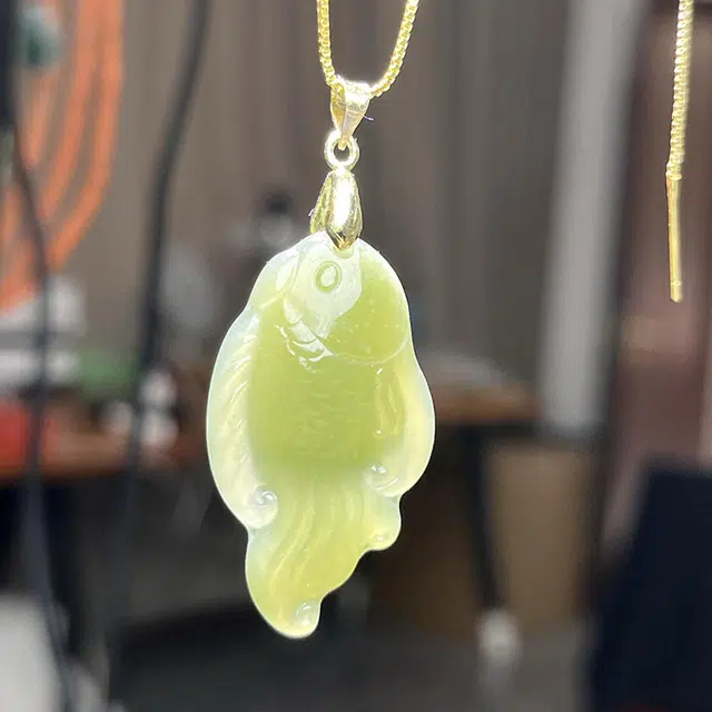 全年红 年年有鱼新中式风美好寓意厚润项链 玉髓 吊坠 男款