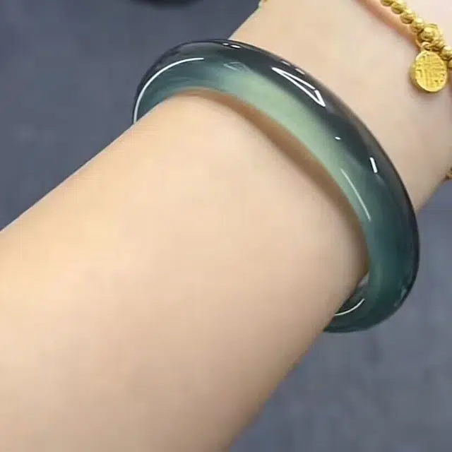 全年红 新中式库里蓝玛瑙冰透款天青冻玉石 玉髓 手镯 女款