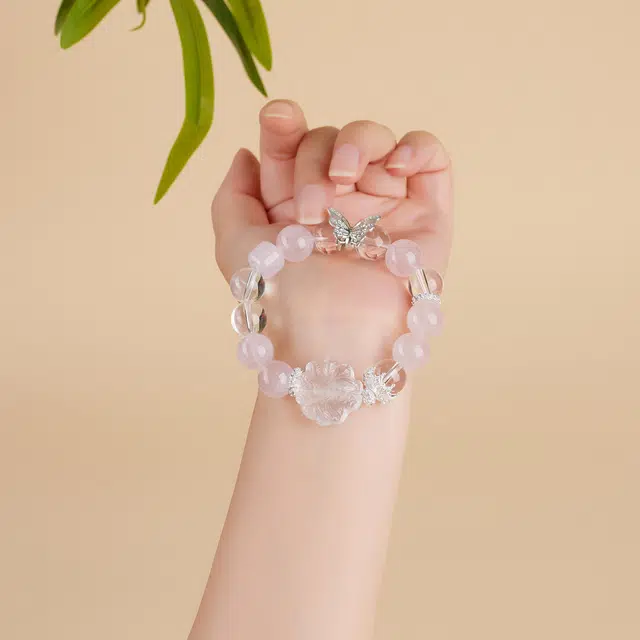 全年红 白晶九尾狐蝴蝶新中式国风时尚#好运 白水晶 手串 女款