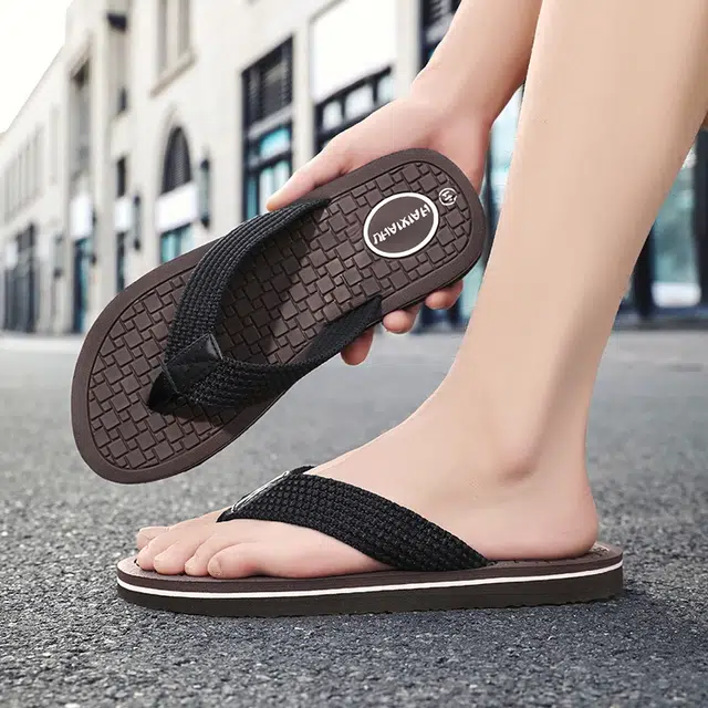 SLIPPER DAY