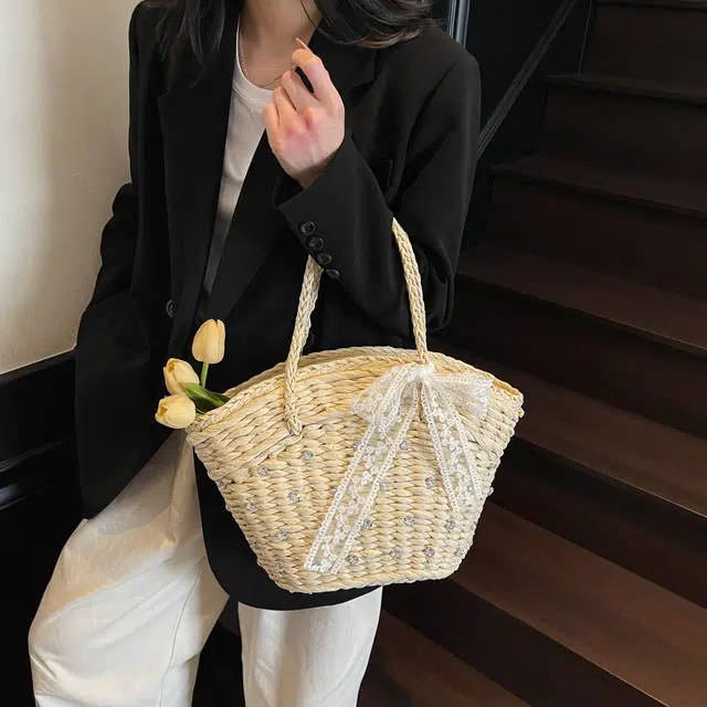 伊曼家 法式温柔风文艺菜篮子包度假风镶钻 草编 手提包 女款 多色