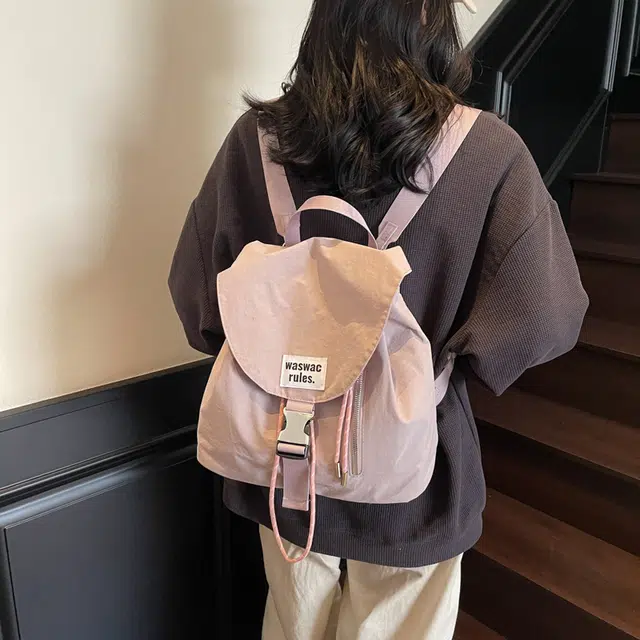 伊曼家 休闲时尚学生上课书包高颜值轻便旅游背包 牛津纺 双肩包 女款 米白/粉色/绿色/卡其/黑色/紫色
