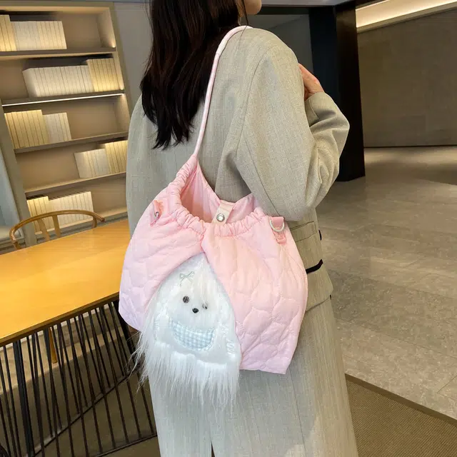 伊曼家 可爱毛茸茸西高地小狗大容量学生上课斜挎通勤包 布 单肩包 女款 粉色/黄色/蓝色