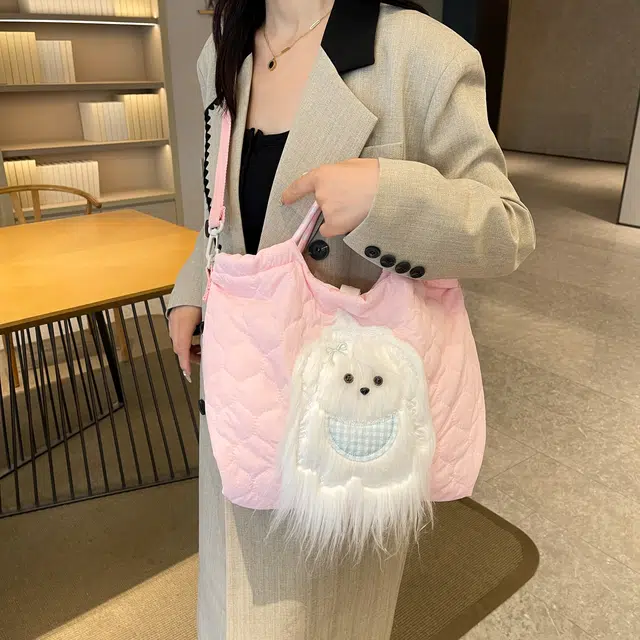 伊曼家 可爱毛茸茸西高地小狗大容量学生上课斜挎通勤包 布 单肩包 女款 粉色/黄色/蓝色