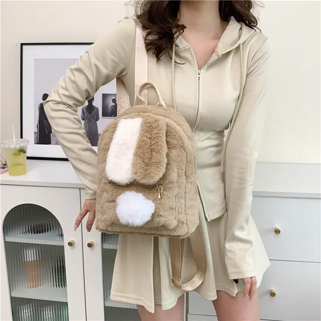 伊曼家 时尚个性双色兔耳朵可爱卡通 毛绒 背包双肩包 女款 卡其色/粉红色/西瓜红/黑色