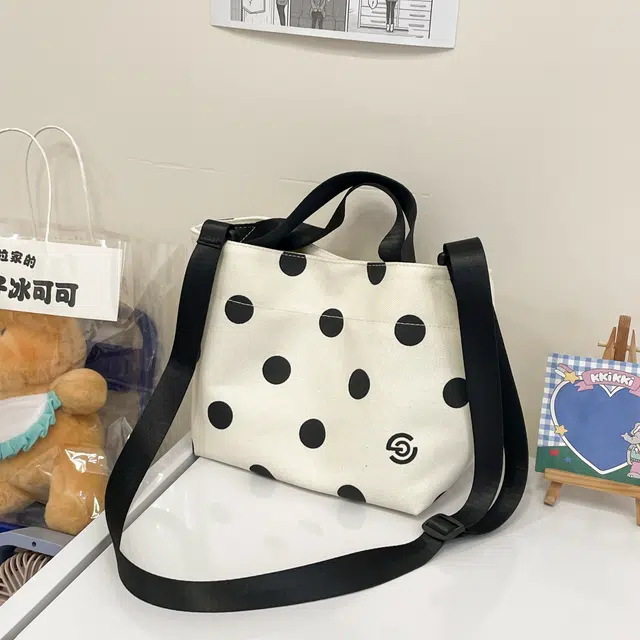 伊曼家 小众设计简约轻便休闲风通勤 帆布 帆布包手提包 女款 大眼睛/波点