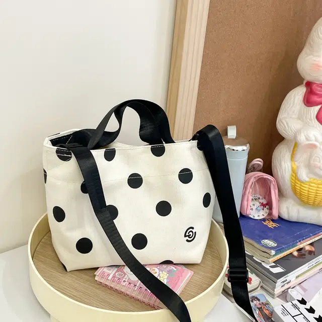 伊曼家 小众设计简约轻便休闲风通勤 帆布 帆布包手提包 女款 大眼睛/波点
