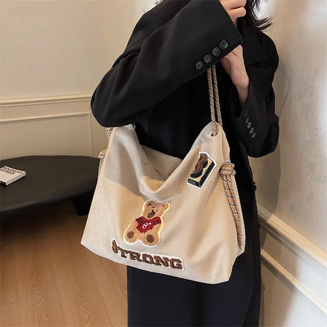 伊曼家 上班通勤休闲多功能 尼龙布 斜挎包 女款 米白色/卡其色/黑色