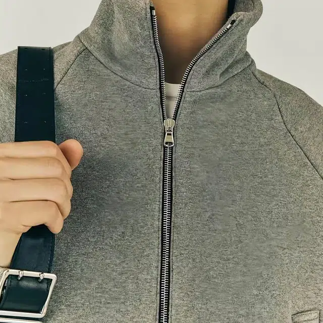 YICHEN Vujade009 vibe cleanfit