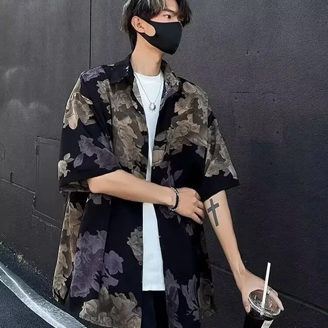 YICHEN