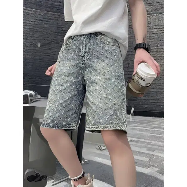 YICHEN