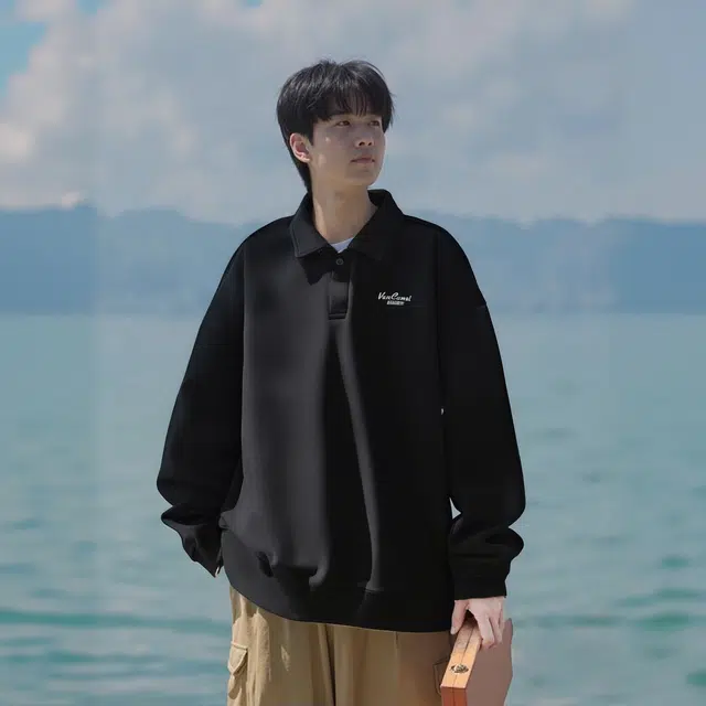 VanCamel LogoTPolo