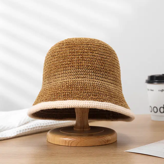 浪莎 秋冬卡其色时尚潮流百搭保暖毛绒针织大帽檐防风防寒   锦纶聚酯纤维 护耳帽渔夫帽 男女同款情侣款