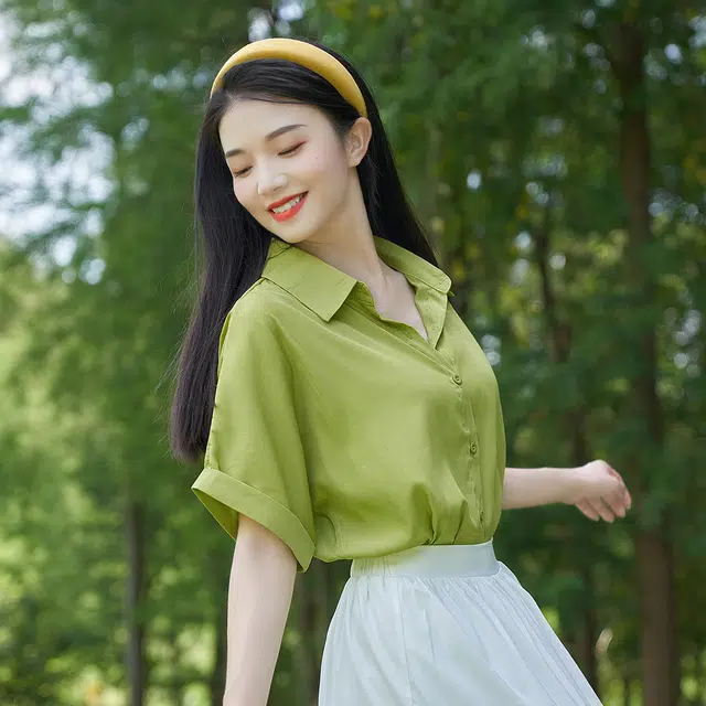 浪莎 纯色简约翻领短袖衬衫 女款 深绿色