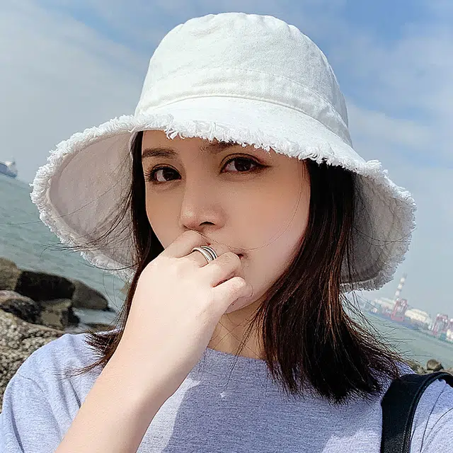 浪莎 春夏时尚百搭白色毛边大帽檐户外防晒 聚酯纤维 渔夫帽遮阳帽 男女同款情侣款