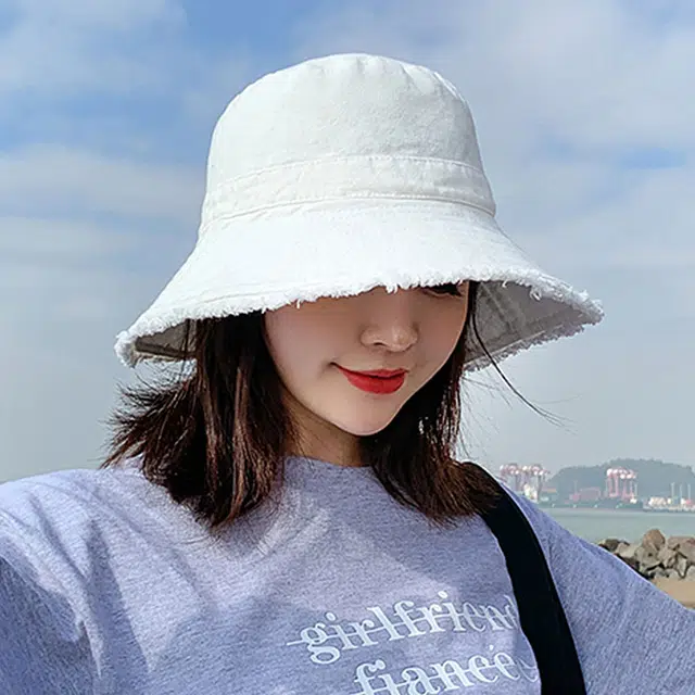 浪莎 春夏时尚百搭白色毛边大帽檐户外防晒 聚酯纤维 渔夫帽遮阳帽 男女同款情侣款