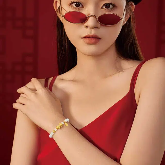 易明居 在逃公主蝴蝶结 甜美轻奢精致小众设计 招财转运珠 新中式 和田玉 手串 女款 白玉