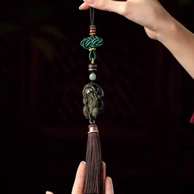 易明居 守财貔貅平安扣汽车挂件 车内后视镜吊饰挂饰 高档 黑曜石 吊坠 男女同款情侣款 礼盒装