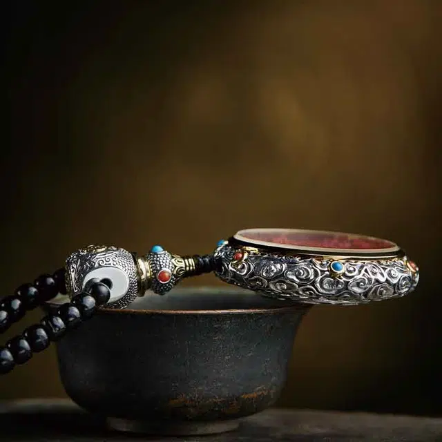 易明居 新中式药师佛  唐卡 如来佛 护身符  佛头守护神 再造辰砂朱砂 玉石项链 男女同款情侣款