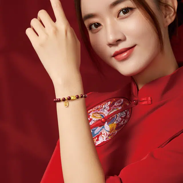易明居 福袋饺子龙本命年生肖守护神轻奢小众手饰串珠 再造辰砂朱砂 玉石手串 女款 新中式手链转运珠女神闺蜜妈妈