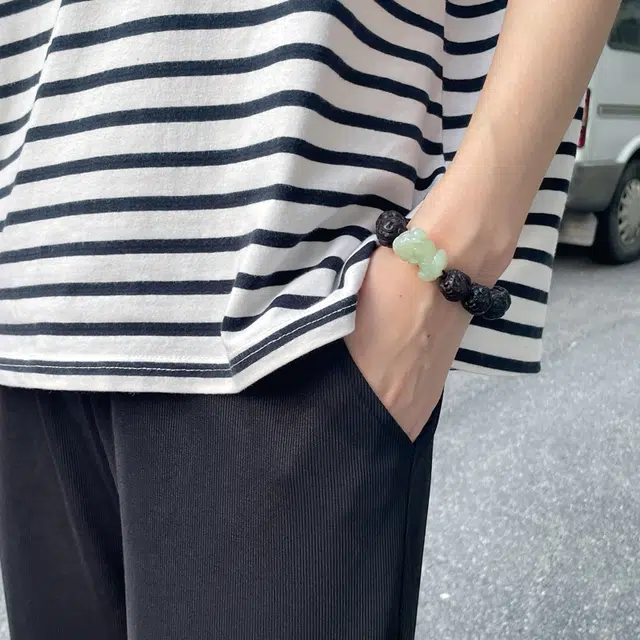 易明居 国潮复古小众新中式轻奢貔貅 本命年手持盘玩檀木佛珠 禅意文玩串珠 紫檀属 木质手串 男女同款情侣款
