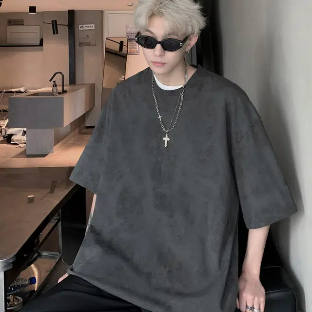 ROSECREED T