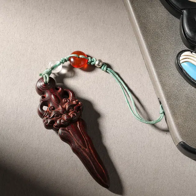 三檀小舍 招财貔貅好运新中式国潮平安如意高升转运纳福佛珠盘玩文玩小众高级#好运 紫檀属 挂件 男女同款情侣款