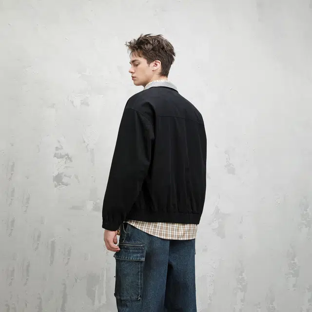 Menblero bomber