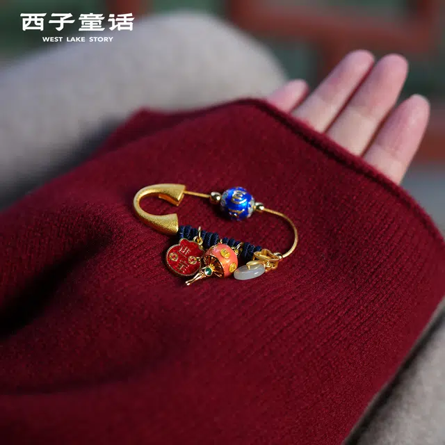 西子童话 蛇宝宝压惊本命年别针 合金 挂件 儿童款