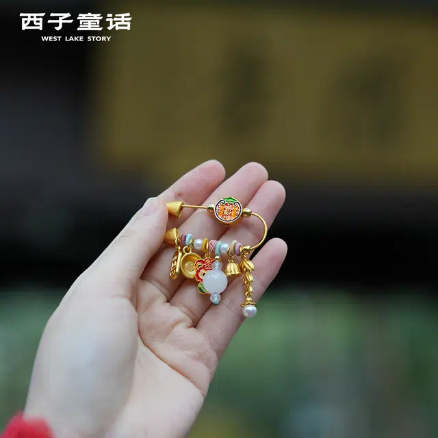 西子童话 蛇宝宝压惊本命年别针 合金 挂件 儿童款