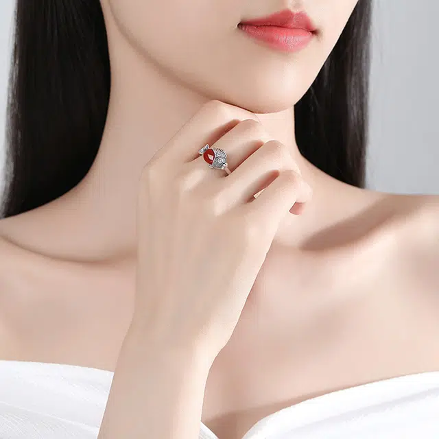 蒂尼诗 小鱼儿复古泰银哑光鱼跃龙门 玛瑙 玉石戒指 女款