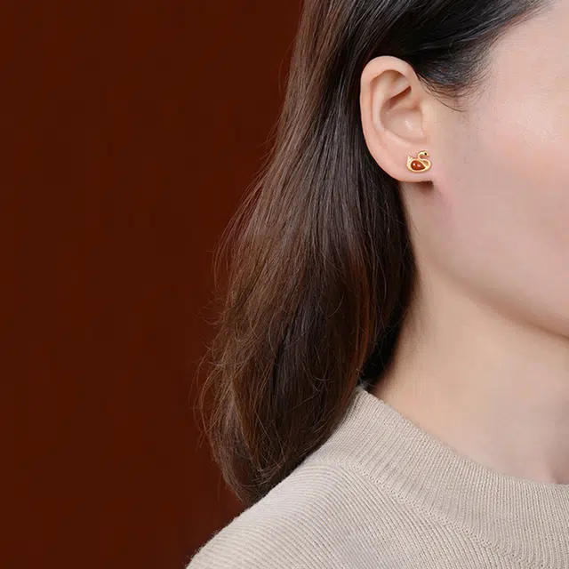 蒂尼诗 个性天鹅复古气质小巧 玛瑙 玉石耳钉 女款