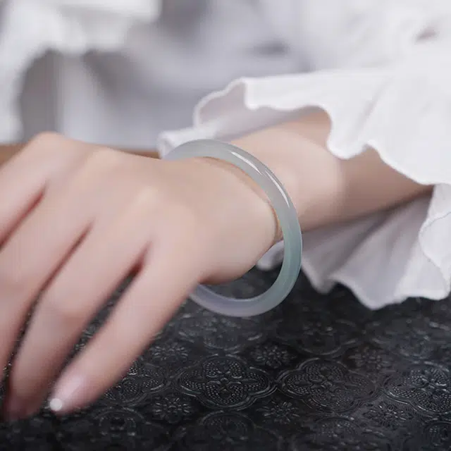 蒂尼诗 小众 冰种荔枝冻少  轻奢小众精致 玉髓 玉石手镯 女款