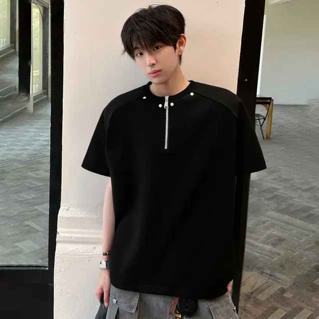 PAINT STAIN T