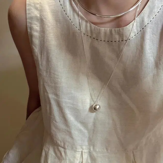 S925
