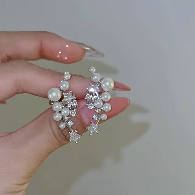素 星星超仙百搭小众设计感 合金 耳夹 女款