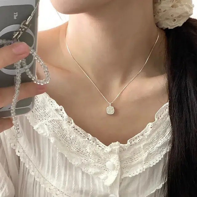 S925
