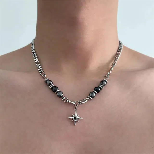 素 黑曜星芒嘻哈潮酷美式街头小众设计轻奢复古高级感卫衣毛衣链 钛钢 项链 男女同款情侣款