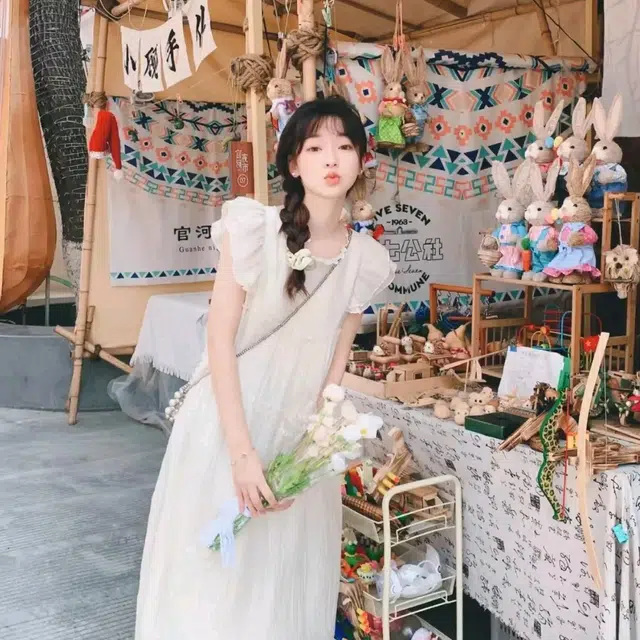 花蔓色 海边度假法式气质温柔小飞袖宽松仙女裙短袖连衣裙 女款 杏色