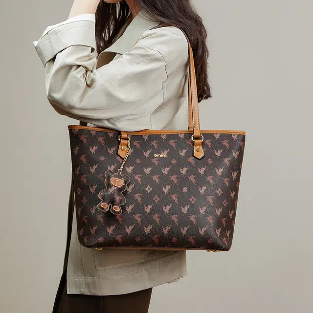 15 MINS PVC Tote